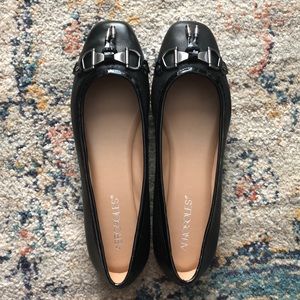 Size 10 Black Flats